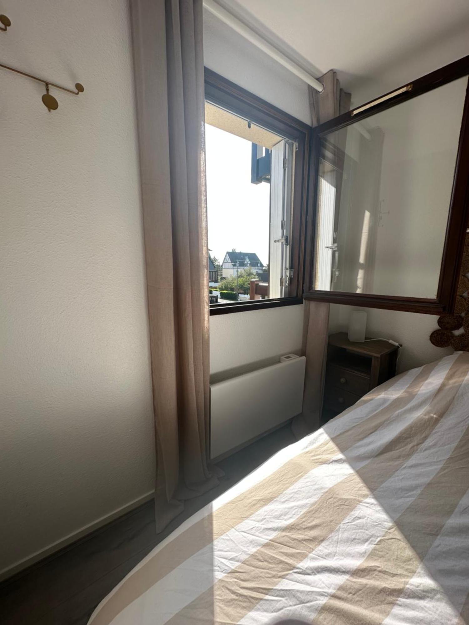 Le Balbec - Appartement Cosy Cabourg Exteriör bild